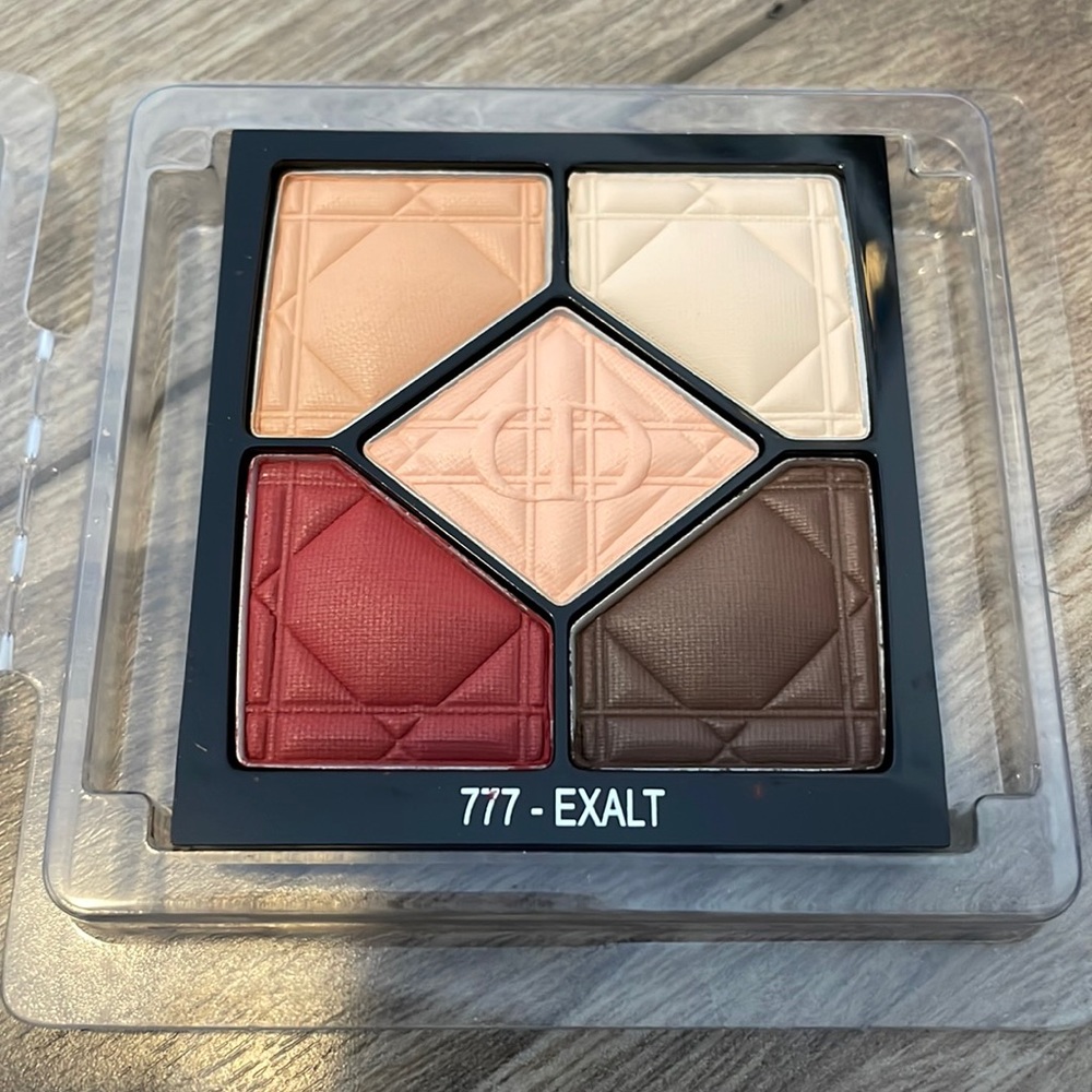 Dior 5 couleurs designer 777 exalt